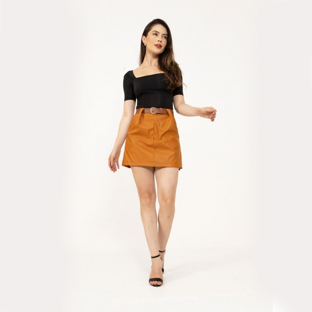 Short Saia com Cinto Couro Sintético FF-SHO-009-HBD-SS01 *Pacote: 45 R$ *Atacado: R$ 50