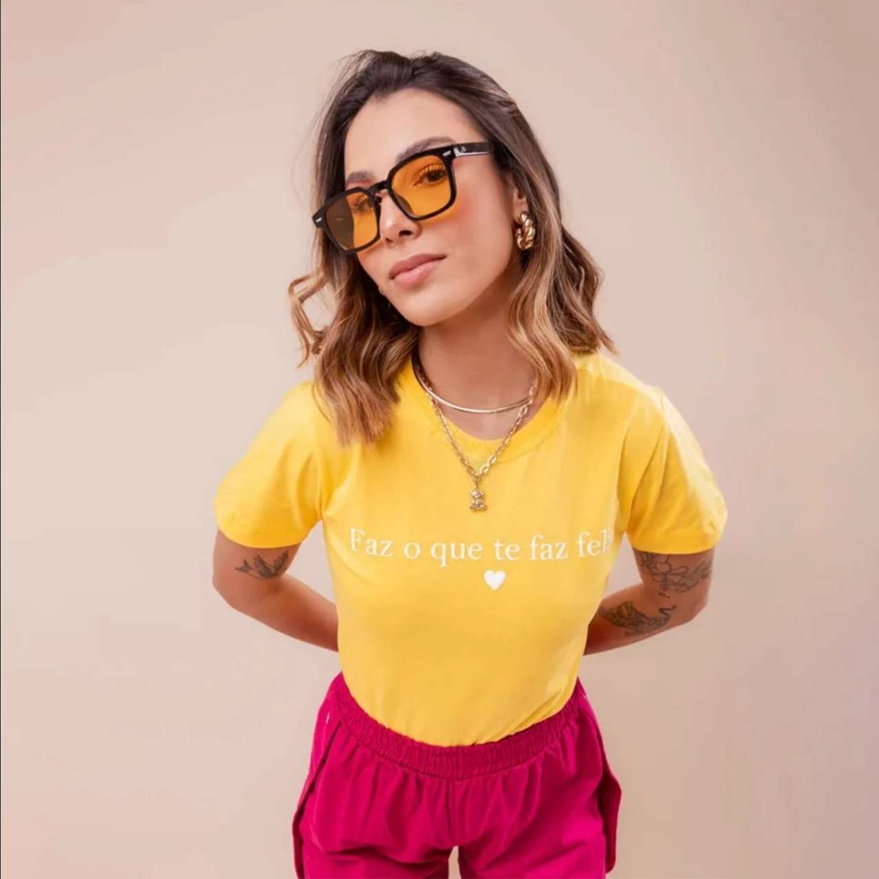 Tshirt Oq Feliz Biscolayca FF-TSH-003 *Pacote: R$ 12 *Atacado: R$ 15