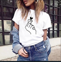 Tshirt Mão Coração Biscolayca FF-TSH-005 *Pacote: R$ 12 *Atacado: R$ 15