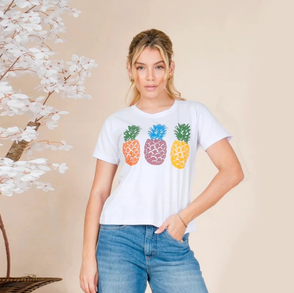 Tshirt Abacaxi Biscolayca FF-TSH-010 *Pacote: R$ 12 *Atacado: R$ 15
