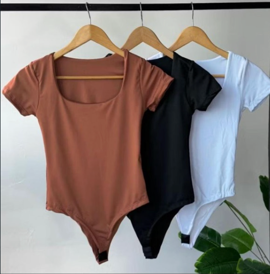 Body Manga Curta Gola Quadrada Suplex Premium FF-BODY-006 *Pacote: R$ 23 *Atacado: R$ 25