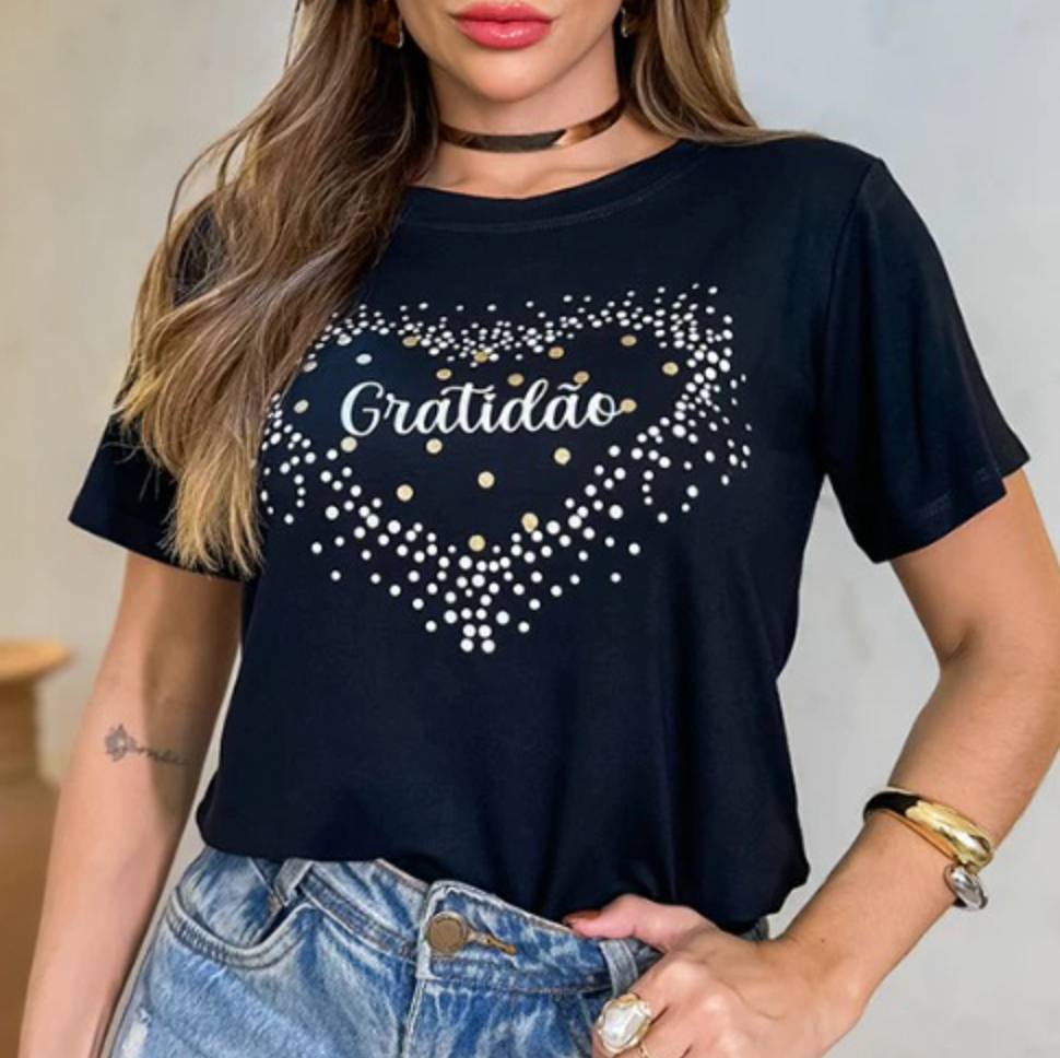 Tshirt Gratidão Coração Biscolayca FF-TSH-008 *Pacote: R$ 12 *Atacado: R$ 15