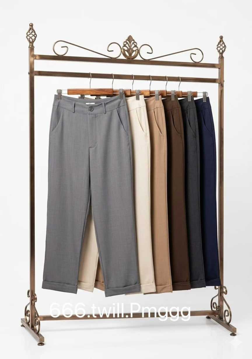 Calça Twill Cropeed com Detalhe Dobradinho no Baixo P M G GG XY-666 *Pacote: R$ 50 *Atacado: R$ 65