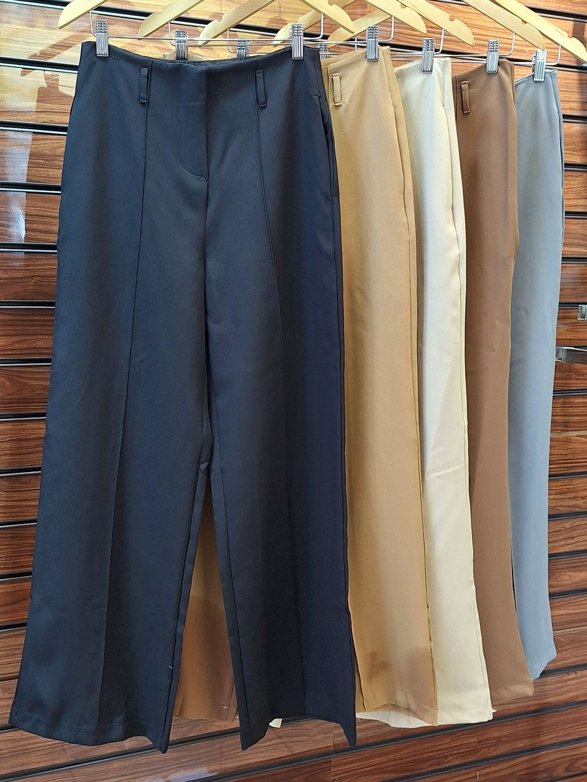 Calça Pantalona com Cinco Alfaiataria AF FF-CAL-038-XY-4466 *Pacote: 45 R$ *Atacado: R$ 55