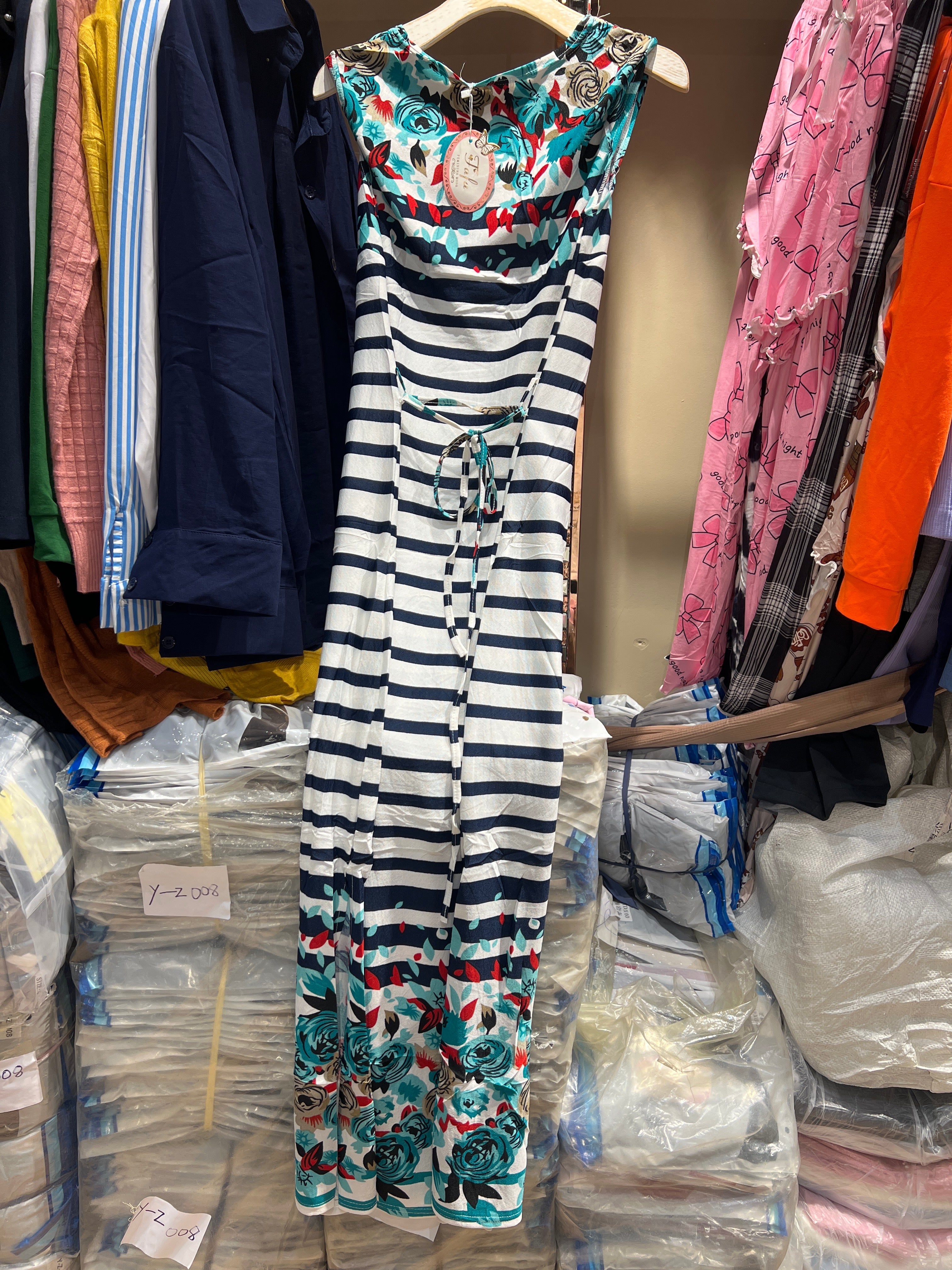 Limpa estoque amostra-Vestido FY-670#,tamanho M-R$40,00