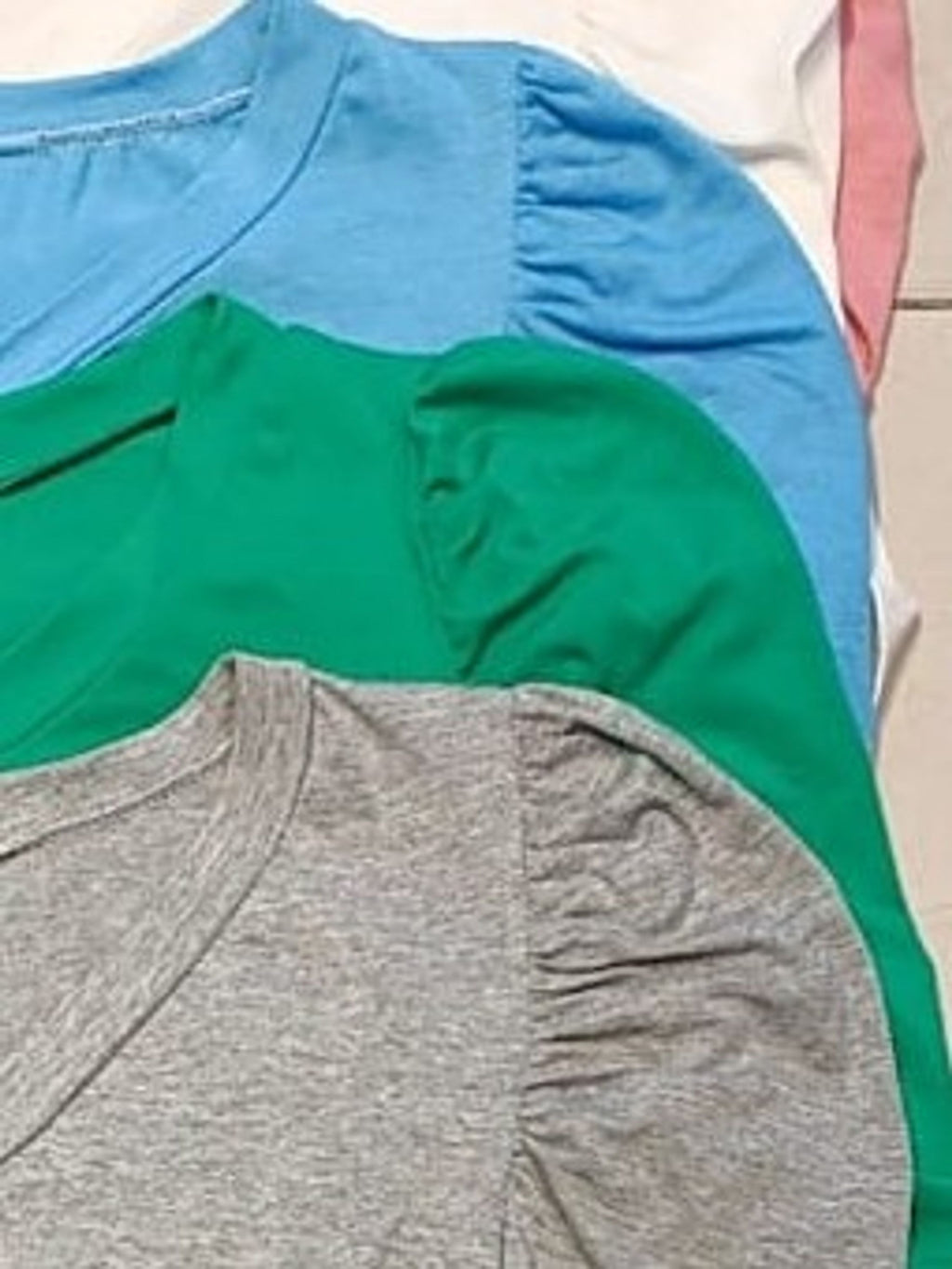 Blusa Gola V Manga Princesa FF-BLU-015-XY-301 *Pacote: R$ 13 *Atacado: R$ 15