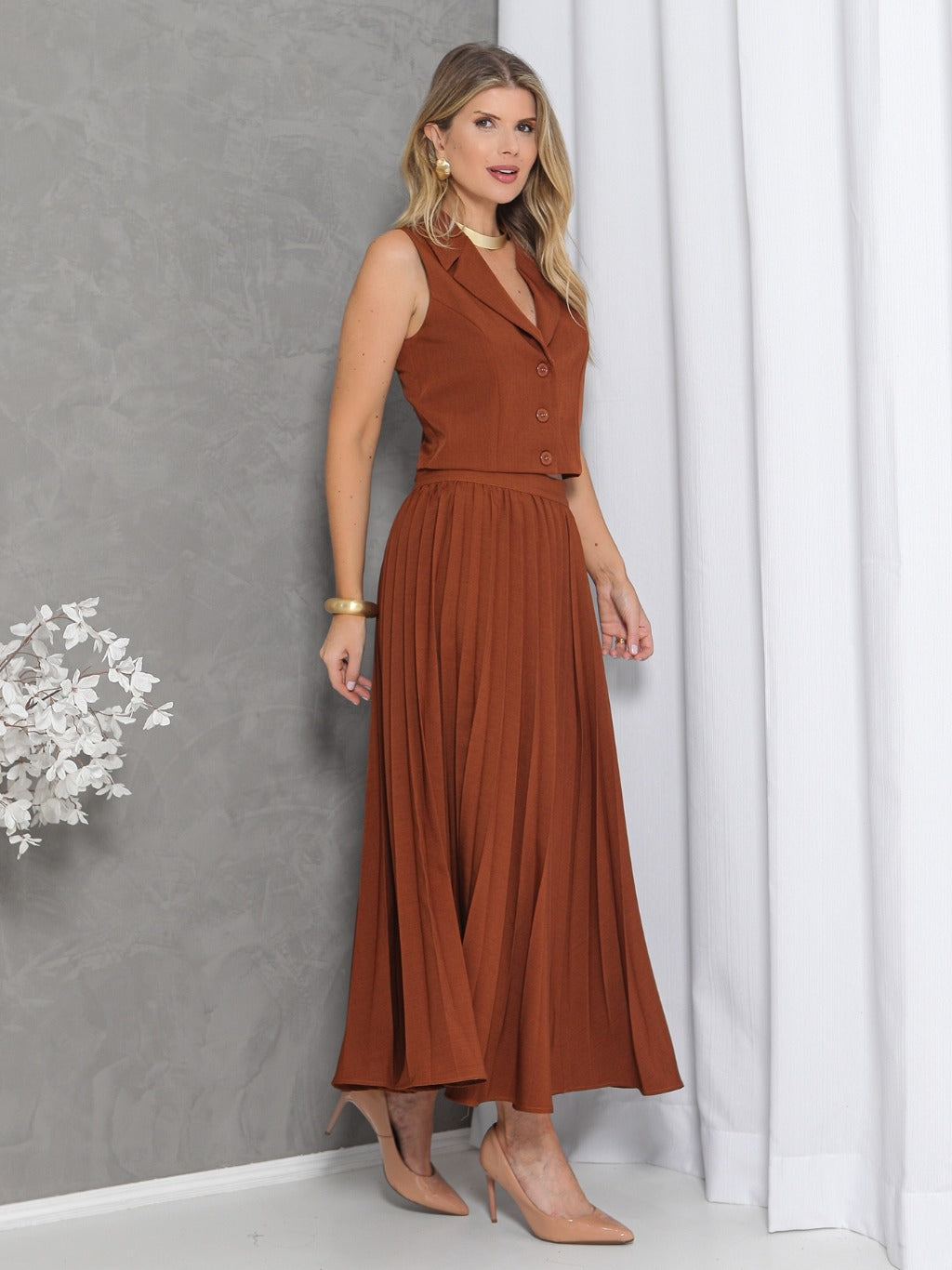Conjunto Colete e Saia Plissado Alfaiataria Luis Twill FF-CON-079-CSS-528 *Pacote: R$ 95 *Atacado: R$ 130